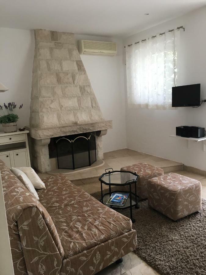 Apartment Get Supetar Dış mekan fotoğraf
